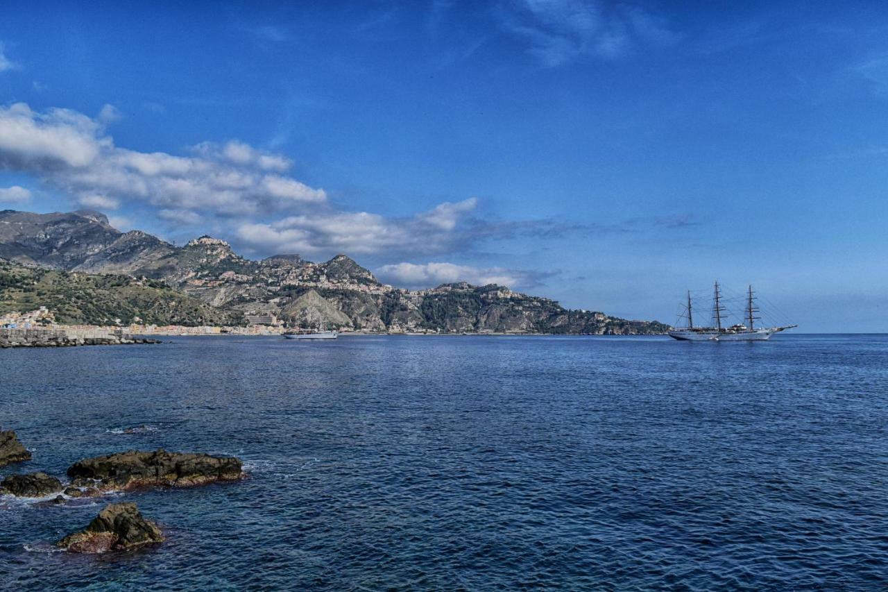 Charming Place 2 Taormina Exterior photo